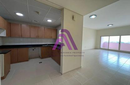 Apartment - 1 Bedroom - 4 Bathrooms for rent in The Gardens Apartments 1 - The Gardens Buildings - The Gardens - Dubai