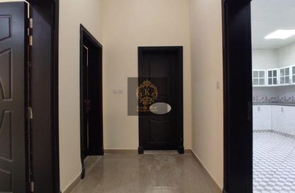 Apartment - 4 Bedrooms - 4 Bathrooms for rent in Mohamed Bin Zayed City - Abu Dhabi