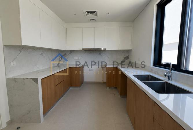 108173611 - Property Image 3