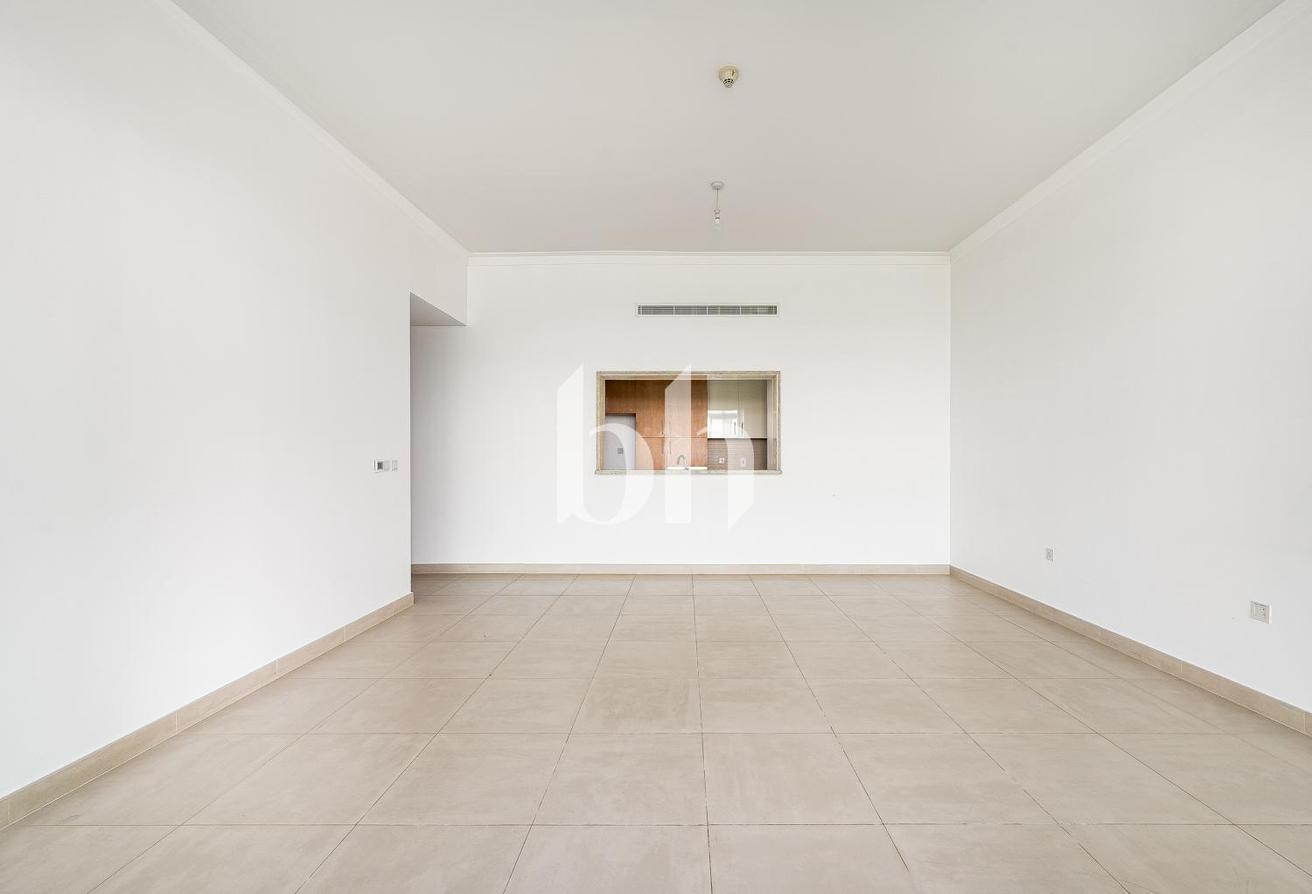 Exclusive | Vacant Now | Full Golf Course View photo 5