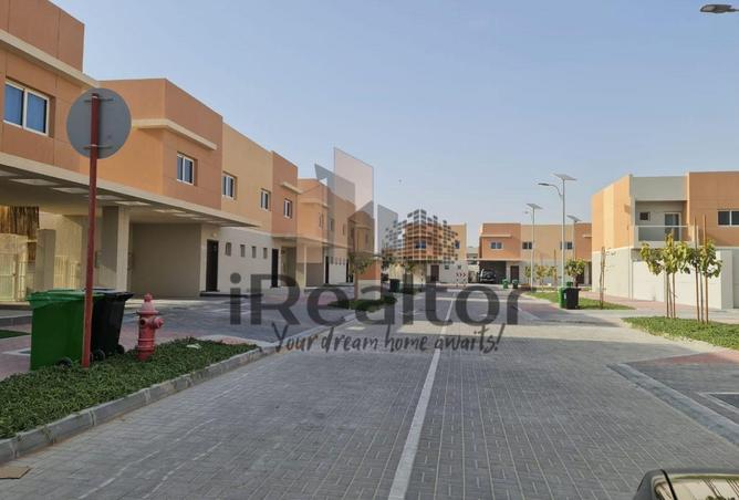 127005999 - Property Main Image