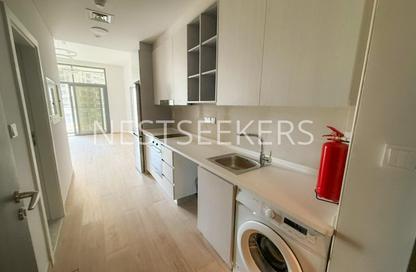Apartment - Studio - 1 Bathroom for rent in Century Tower - Business Bay - Dubai