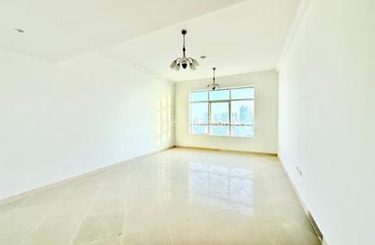 Apartment - 2 Bedrooms - 2 Bathrooms for rent in New Al Taawun Road - Al Taawun - Sharjah