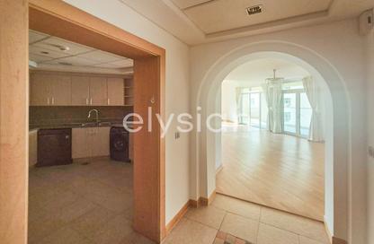 Apartment - 3 - 4 for rent in Al Khushkar - Shoreline Apartments - Palm Jumeirah - Dubai