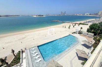 Apartment - 3 - 4 for sale in Luce - The Crescent - Palm Jumeirah - Dubai