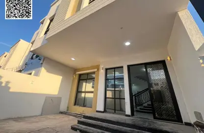 فيلا - 4 غرف نوم - 6 حمامات للبيع في الزاهية - عجمان