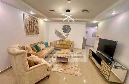 Apartment - 2 Bedrooms - 2 Bathrooms for rent in Beach Tower 2 - Al Khan Lagoon - Al Khan - Sharjah