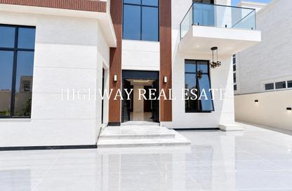 Villa - 5 - 7 for sale in Al Hooshi Villas - Hoshi - Al Badie - Sharjah Villa - 5 - 7 for sale in Al Hooshi Villas - Hoshi - Al Badie - Sharjah