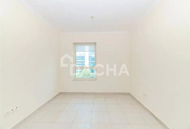 54398905 - صورة العقار 2