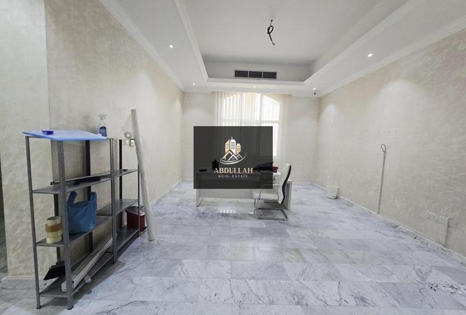 70276665 - Property Image 2