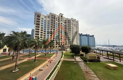 Apartment - 2 Bedrooms - 4 Bathrooms for rent in Marina Residences 2 - Marina Residences - Palm Jumeirah - Dubai