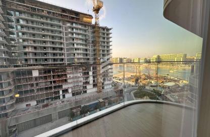 شقة - غرفة نوم - 2 حمامات للبيع في برج Palace Beach ريزيدنس 2 - بالاس بيتش ريزيدنس - إعمار بيتشفرونت - دبي هاربور - دبي