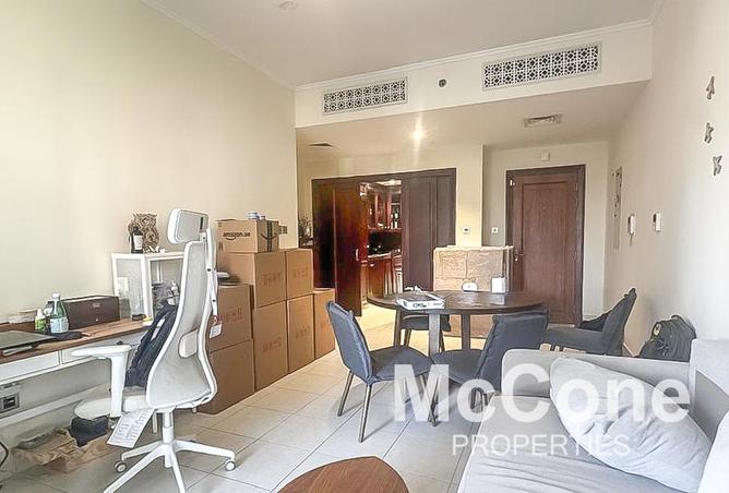 53174037 - Property Image 2