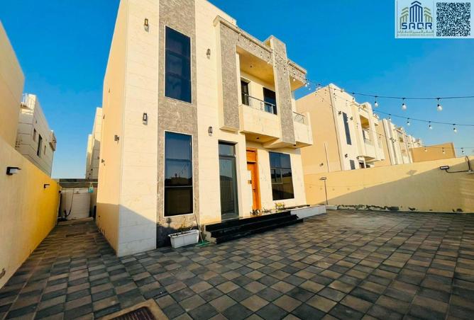 101986178 - Property Image 2