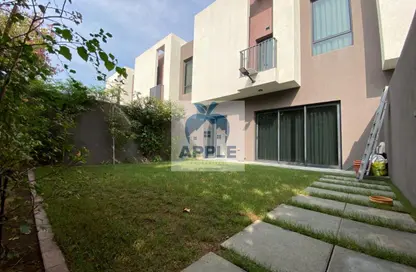 شقة - 3 غرف نوم - 4 حمامات للايجار في سراب 2 - الجادة - الشارقة