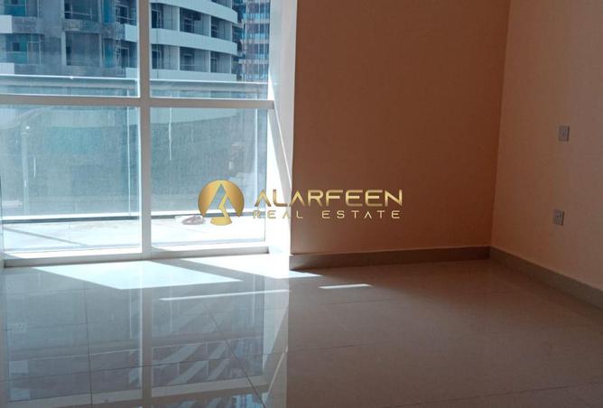 56946138 - Property Image 2