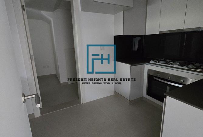 74622382 - Property Image 3