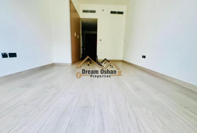 126544569 - Property Image 2