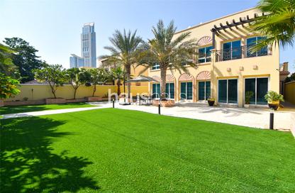 Villa - 5 Bedrooms - 4 Bathrooms for rent in Arabian Villas - District 8 - Jumeirah Village Triangle - Dubai