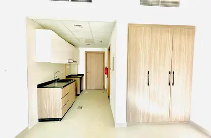 Apartment - Studio - 1 Bathroom for rent in Imperial Residence - International City Phase 2 - Al Warsan 4 - Al Warsan - Dubai