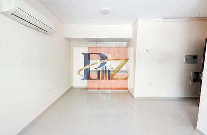 Apartment - Studio - 1 for rent in Al Shamsi 1 - Muwaileh Commercial - Sharjah