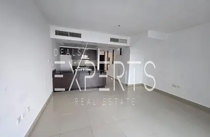 فيلا - 2 غرف نوم - 3 حمامات للايجار في طراز منطقة  البحر المتوسط - فيلات الريف - الريف - أبوظبي