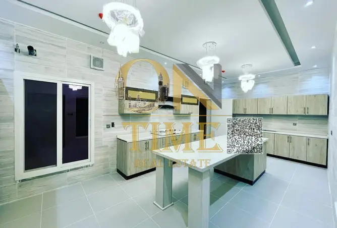 163712144 - Property Image 3