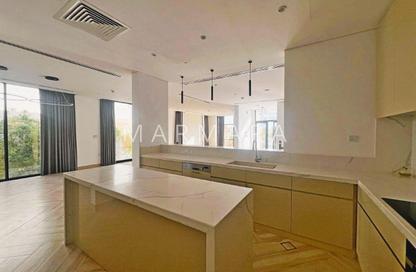 Villa - 5 Bedrooms - 5 Bathrooms for rent in Jumeirah 3 Villas - Jumeirah 3 - Jumeirah - Dubai Villa - 5 Bedrooms - 5 Bathrooms for rent in Jumeirah 3 Villas - Jumeirah 3 - Jumeirah - Dubai
