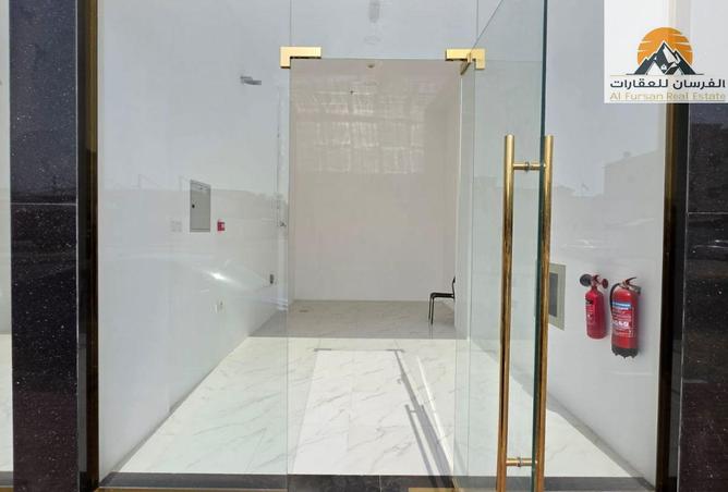 137870609 - Property Image 2