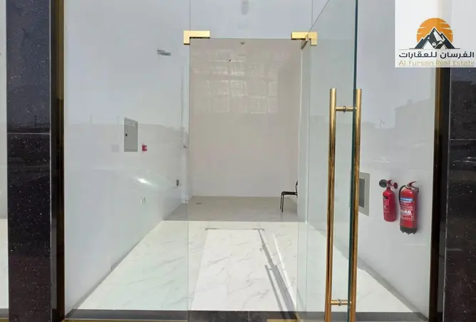 137870609 - Property Image 2