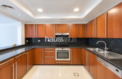 Apartment - 1 - 2 for rent in The Fairmont Palm Residence South - The Fairmont Palm Residences - Palm Jumeirah - Dubai