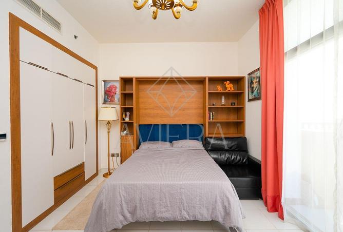 100387155 - Property Image 2