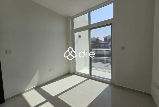 54929466 - صورة العقار 3