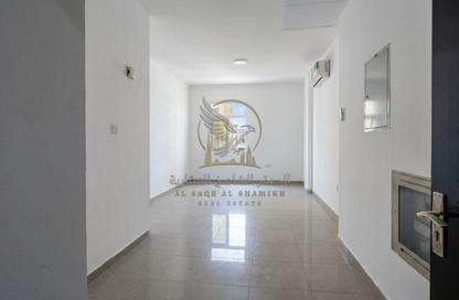 Apartment - 1 Bedroom - 1 Bathroom for rent in Al Butina 9 Building - Al Butina - Sharjah