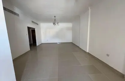 شقة - 3 غرف نوم - 3 حمامات للايجار في برج النعيمية  2 - أبراج النعيمية - النعيمية - عجمان