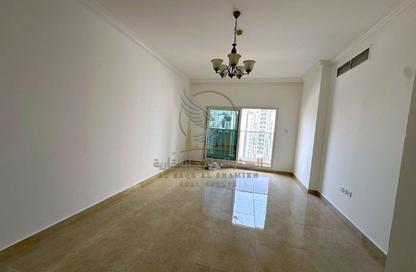 Apartment - 2 - 2 for rent in Jamal Abdul Nasser Street - Al Majaz - Sharjah Apartment - 2 - 2 for rent in Jamal Abdul Nasser Street - Al Majaz - Sharjah