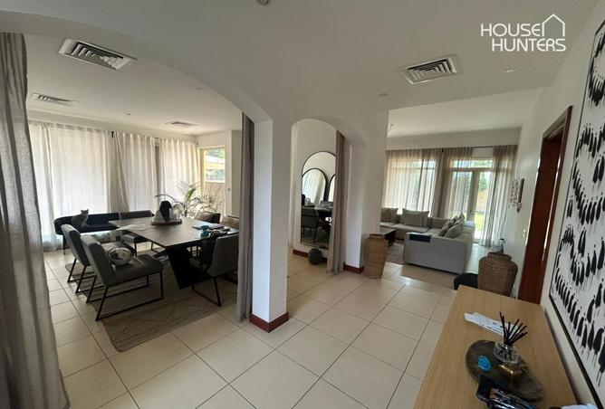 137427979 - Property Image 2