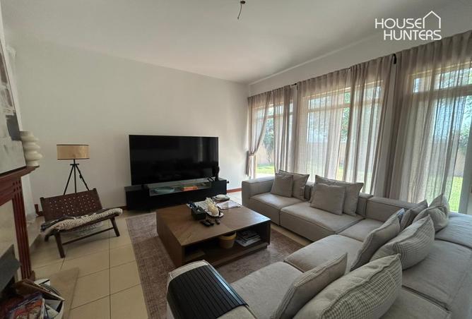 137427979 - Property Image 3
