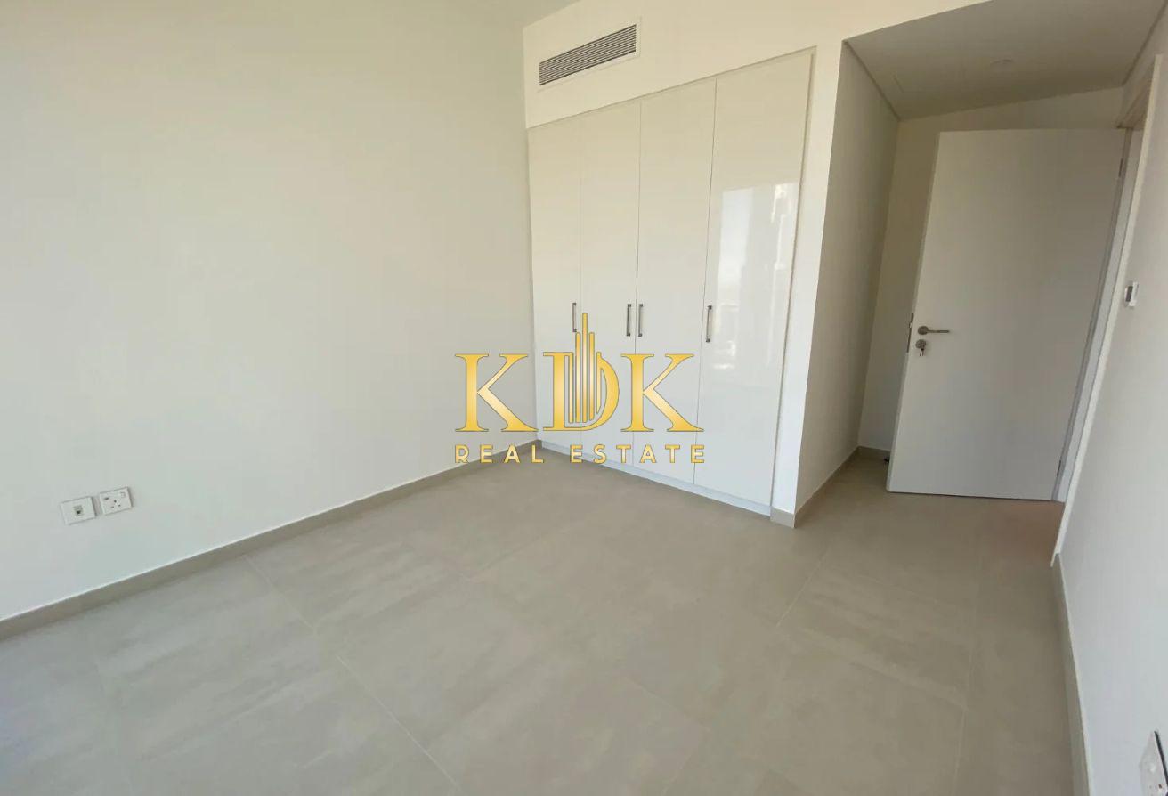 3BR+Maid | Bright and Spacious | Community View photo 7