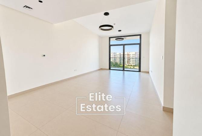 Balcony | Pool, Gym & Covered Parking