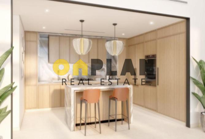 16010004 - Property Image 2