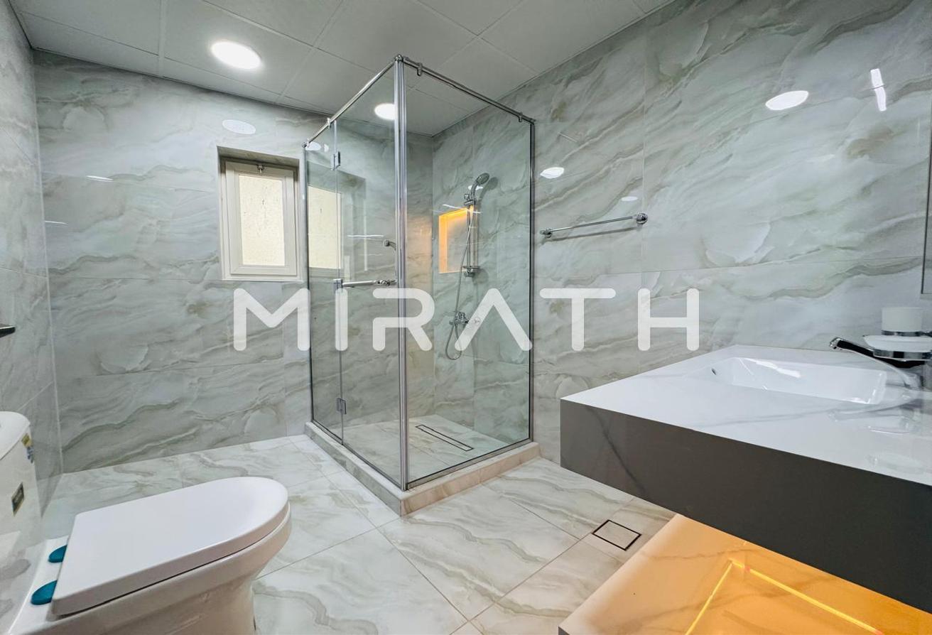 Upgraded Villa | Close to DAA | Pool and Gym photo 15