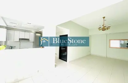 Apartment - 2 Bedrooms - 2 Bathrooms for rent in Glitz 3B - Glitz 3 - Glitz - Dubai Studio City - Dubai