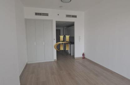 Apartment - Studio - 1 Bathroom for rent in Bloom Heights A - Bloom Heights - District 15 - Jumeirah Village Circle - Dubai