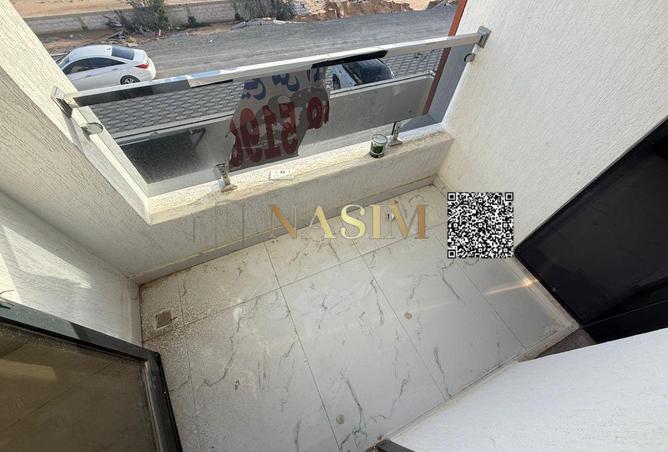 72722256 - Property Main Image