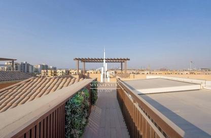 Villa - 4 Bedrooms - 5 Bathrooms for rent in Jumeirah 1 Villas - Jumeirah 1 - Jumeirah - Dubai Villa - 4 Bedrooms - 5 Bathrooms for rent in Jumeirah 1 Villas - Jumeirah 1 - Jumeirah - Dubai