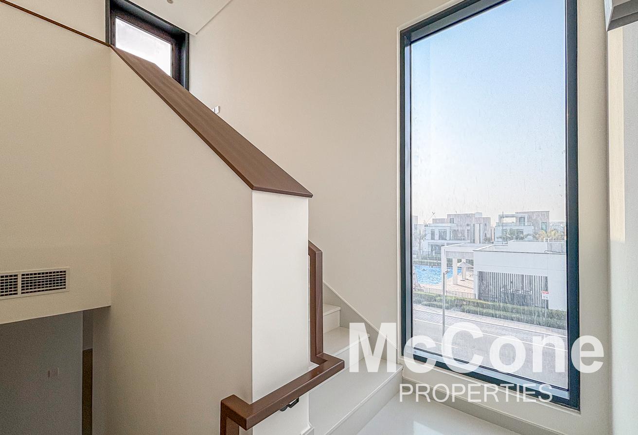 Private Pool & BBQ Area | Landscaped | Park View photo 15