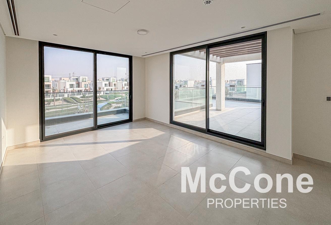 Private Pool & BBQ Area | Landscaped | Park View photo 8