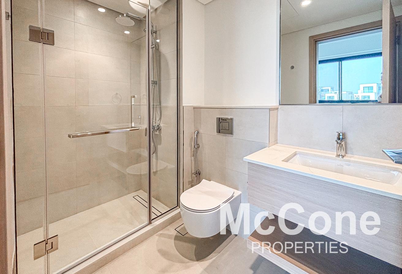 Private Pool & BBQ Area | Landscaped | Park View photo 18
