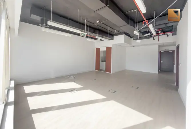 104255002 - Property Image 2